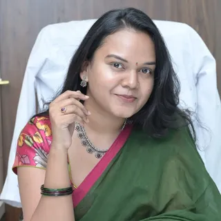 Clinic Diaries 💚

Wearing @aanyas_closet_ 

#dermatologist #sareelove #instadaily❤️ #explorepage✨ #