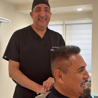 This patient had two FUT procedures years ago and came back today for an FUE hair transplant.

After