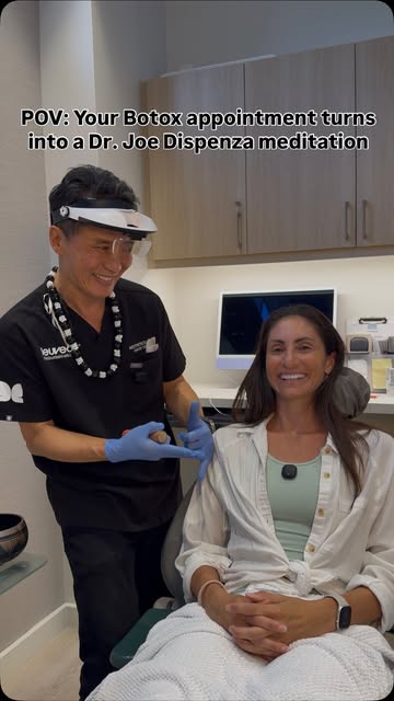 POV: When your Botox doctor is also doing the work and you enter the quantum field together ✨ 

Appa