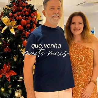 48 primaveras muito bem vividas ♥️ 

Hoje eu celebro mais um ano de vida olhando para tudo o que cou