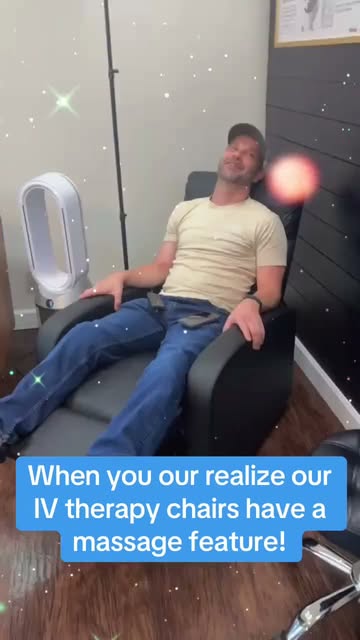 Who said wellness couldn’t be comfortable? Our IV chairs have built-in massage features, so you can 
