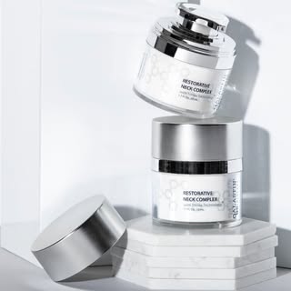 Don’t miss out on this amazing offer!  Alastin products with TriHex Technology offer the most advanc