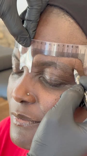 She stopped loving her brows… so we gave her a fresh start. 🤍

#PowderBrows #BrowTransformation #Bo
