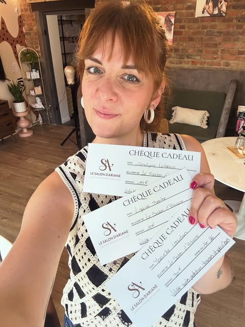 🎁 Pour l’anniversaire du Salon D’Ariane c’est moi qui régale 🎁

Le tirage au sort a été effectué (