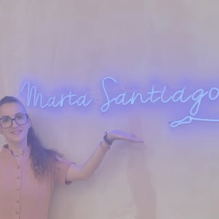 💖 Atrévete al efecto pixel 💖
Un sombreado de cejas con efecto de puntillismo. Pequeños puntos estr