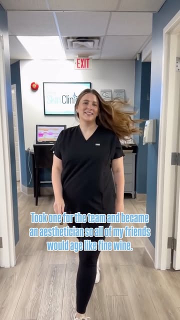 Someone has to keep the group chat glowing.✨💙

You’re welcome, ladies.
📍 Sudbury Skin Clinique | 3