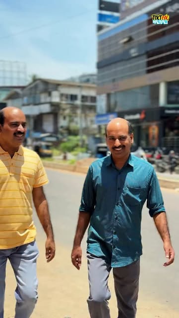 പുതിയ ലുക്കിൽ തിളങ്ങാൻ ഗേറ്റ്‌വേ ഹെയർ ഫിക്സിങ്..........
GatewayHairFixing #HairFixingKozhikode #Hai
