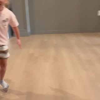 My little girl can dance !