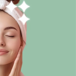 Behind every healthy glow is the right guidance.
At AMRA Clinic, we believe skincare should be simpl