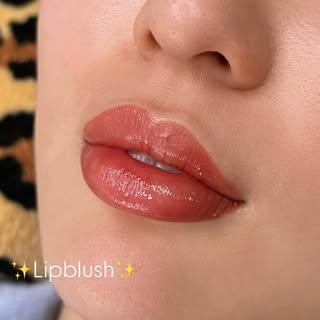 💋 Enhance Your Lips with Lip Blushing! 💋

Say hello to naturally tinted, fuller-looking lips with 