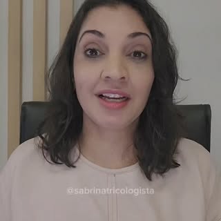 Relutei muito para fazer esse vídeo. Tinha receio de não ser compreendida. 
 Um amigo que amo muito 