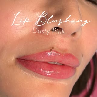 👄 Lip Blushing 💋
Dusty Pink #tinadavies @tinadaviesprofessional @permablend_pigments #tinadaviesdu