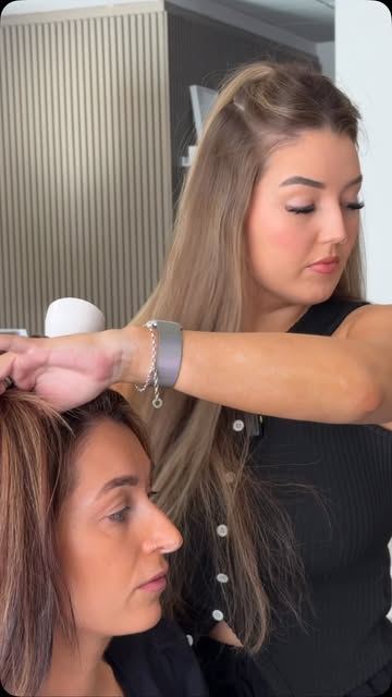 Ever wondered what a Hair Analysis actually involves? 🔬✨

Here’s Abbie taking a closer look at what