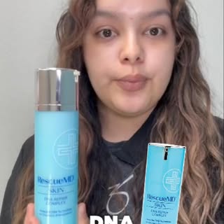 Sensitive or acne-prone skin? Your routine may need a little extra support. 💙

Rebecca is sharing w