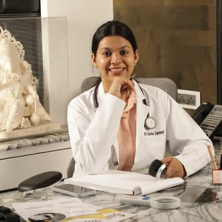 “Healthy skin, happy life!

As a dermatologist, I’m passionate about helping you glow from the insid
