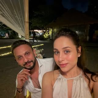 Simple. Effortless. Eternal 💕💙 Happy 11th Anniversary partner🥂