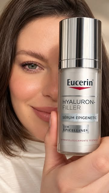 Até 5 anos mais jovem com uma rotina de skincare? A resposta está na epigenética. 🧬
A epigenética e