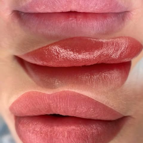 💋 Lip blush is the ultimate game-changer for enhancing your natural lip color and shape! ✨

💖 Imag
