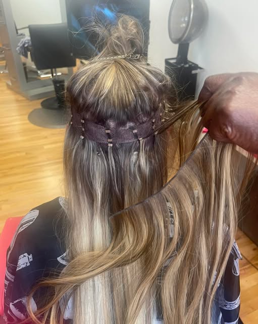 Mesh Integration Installation

Extensions Hair And wigs Salon In Minneapolis, Minnesota. 

Twin Citi
