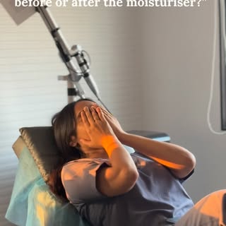 Dermatologists even in their rest mode 😭