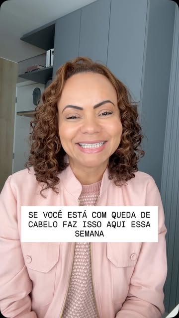 Se o seu cabelo está caindo muito, faça isso ainda essa semana.

Antes de gastar dinheiro com shampo
