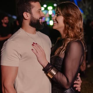Hoje é o dia da pessoa que faz meus dias mais felizes.  Feliz aniversário, meu amor!
Que a vida te d