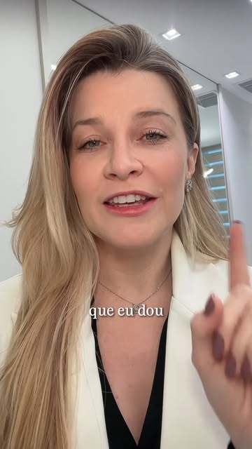 Textura de pele boa não depende de um produto específico, depende de rotina consistente.

Muita gent