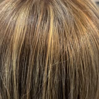 ☀️✨ Lighting Makes All the Difference! ✨☀️

If you’re a natural brunette looking to get your glow on