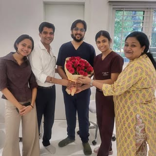 Happy anniversary Dr Ankit and dr Vishakha stay blessed 🌷🌷🌷🌷