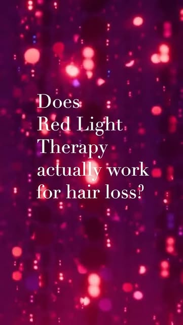 🚨Does red light therapy ACTUALLY work for hair loss?
As a licensed trichologist, it’s one of the qu