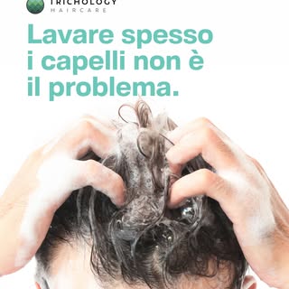 Uno dei miti più duri a morire: lavare spesso i capelli li rovina.

Non è così. Il problema non è la