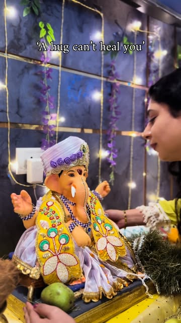 ✨ Every moment becomes special when filled with love, devotion, and positivity. 🙏❤️

#GanpatiBappaM