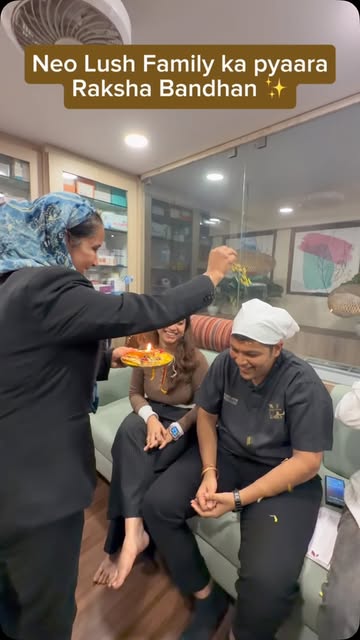Rakhi ka matlab sirf bhai-behen nahi, har us rishte ka pyaar hai jo dil se nibhaya jaye ✨
Hamari Neo