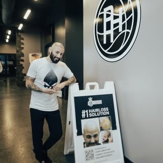 Transform your look and boost your confidence with SteadyMicro! ✨ In just five hours, our expert SMP