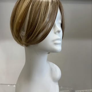 ✨ HD Mini Volume Topper | 8” ✨

This is the ultimate confidence piece for instant fullness on top.

