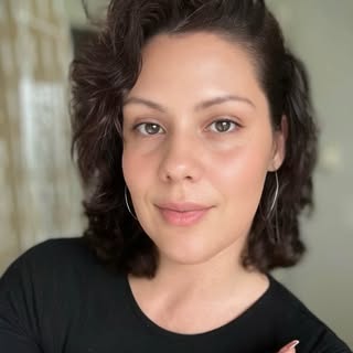 Alex | Tru You Hair Co.

I help clients feel grounded, confident, and like themselves again through 