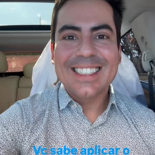 Vc sabe como aplicar o protetor solar corretamente? Aprenda a regra e se proteja! ☀️😎 #protetorsola