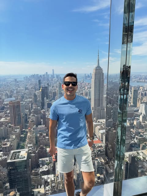NY é encanto, é sentimento, é vida que pulsa e liberdade para ser quem vc quiser! Eu amo essa cidade