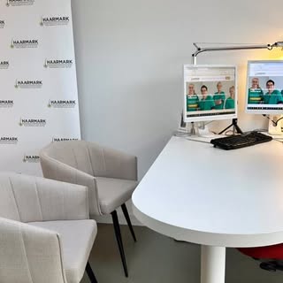 Bij ons zit je haar èn jezelf altijd goed 😊 💺 Misschien nog een andere bureaustoel 🤔