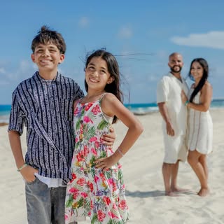 Cancún 2026
Familia Mora
Wife’s 40th