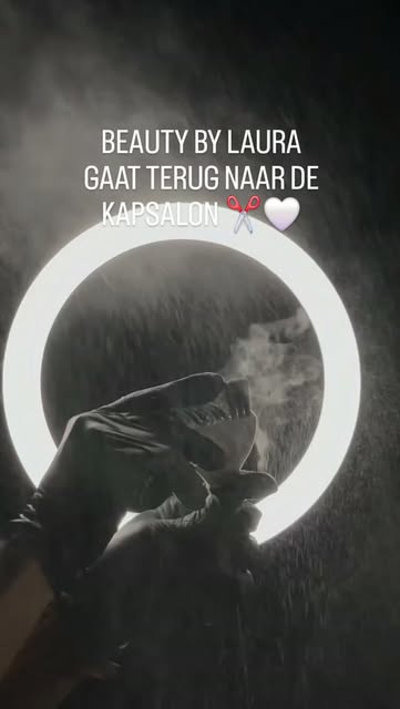 Oké… ik kan het niet langer geheimhouden 🤭✂️

Beauty by Laura gaat terug naar de kapsalon! 🤍

Na e