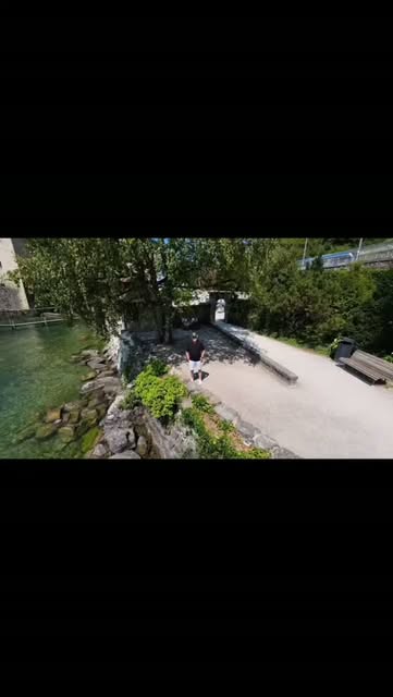 Droning in Swiss Alps 
#chicagotopsurgeon #chicagoplasticsurgery #chicagoplasticsurgery #chicagoscen