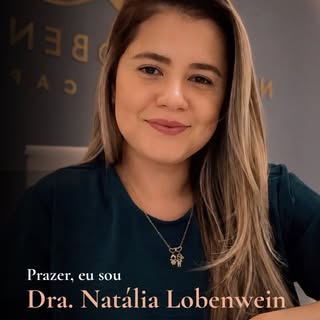 Muito prazer! Eu sou a Dra. Natália Lobenwein, médica com atuação na área de transplante capilar.

A