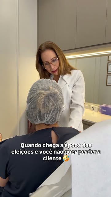 Em época de eleição eu não discuto política… só faço de tudo pra cliente não cancelar o horário 😂

