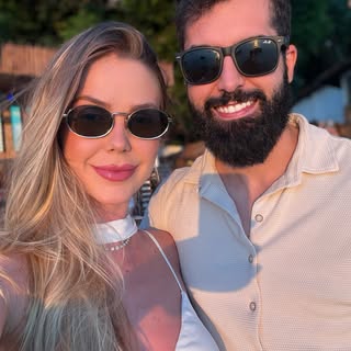 Vivendo mais um pôr do sol ao lado do meu amor, meu marido, meu parceiro, meu amigo, meu tudo! 💛