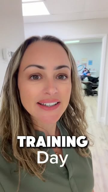 This isn’t just a procedure. It’s a live, step-by-step masterclass.✨

At Brows Boutique, our trainin