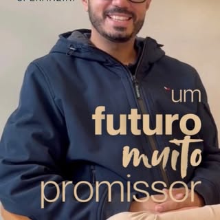 A decisão por um transplante capilar começa muito antes da cirurgia: começa na confiança.

Quando al