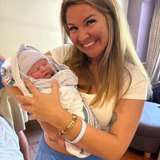 On Friday, April 18th, I was honored with a new title GREAT AUNT! Alan and Casey, I'm incredibly pro