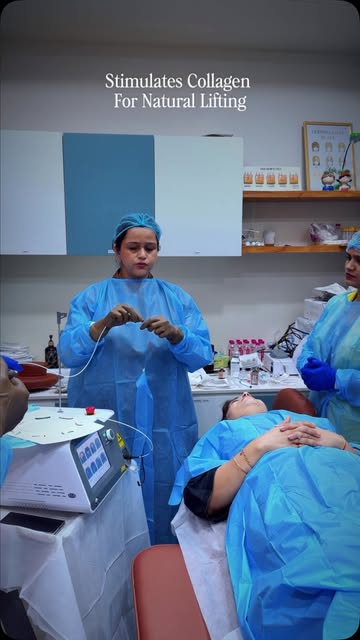 ✨ Super Lift Training at Aari Skin Clinic! ✨
Advancing our expertise with hands-on Super Lift traini