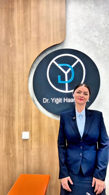 Herzlich willkommen bei der Dr. Yigit Haarklinik Mannheim.
Informieren Sie sich über Ihre individuel